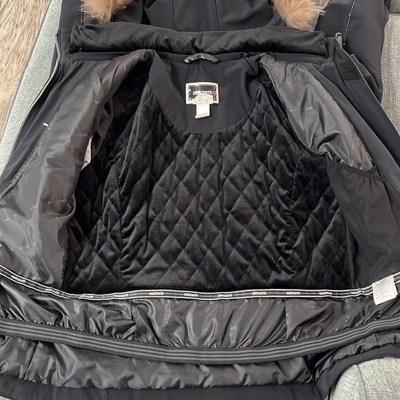 Descente designer ski jacket size US16 - Picture 10 of 16